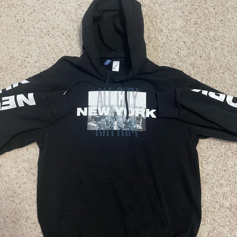 COPY - H&M Graphic Hoodie